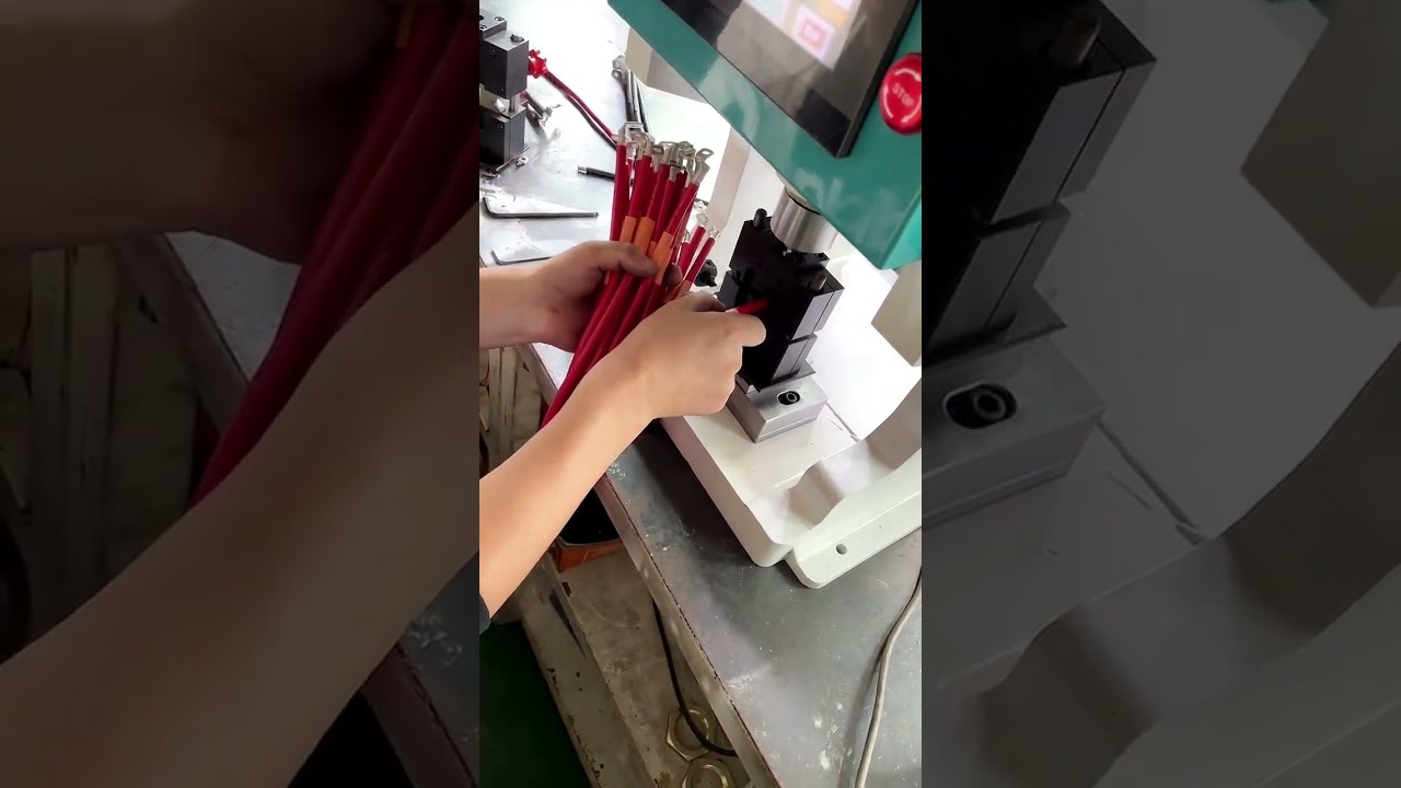 10 Tonluk Hidrolik Terminal Makinesi + Altıgen Kalıp | Kablo Soyma ve İşleme Ekipmanı