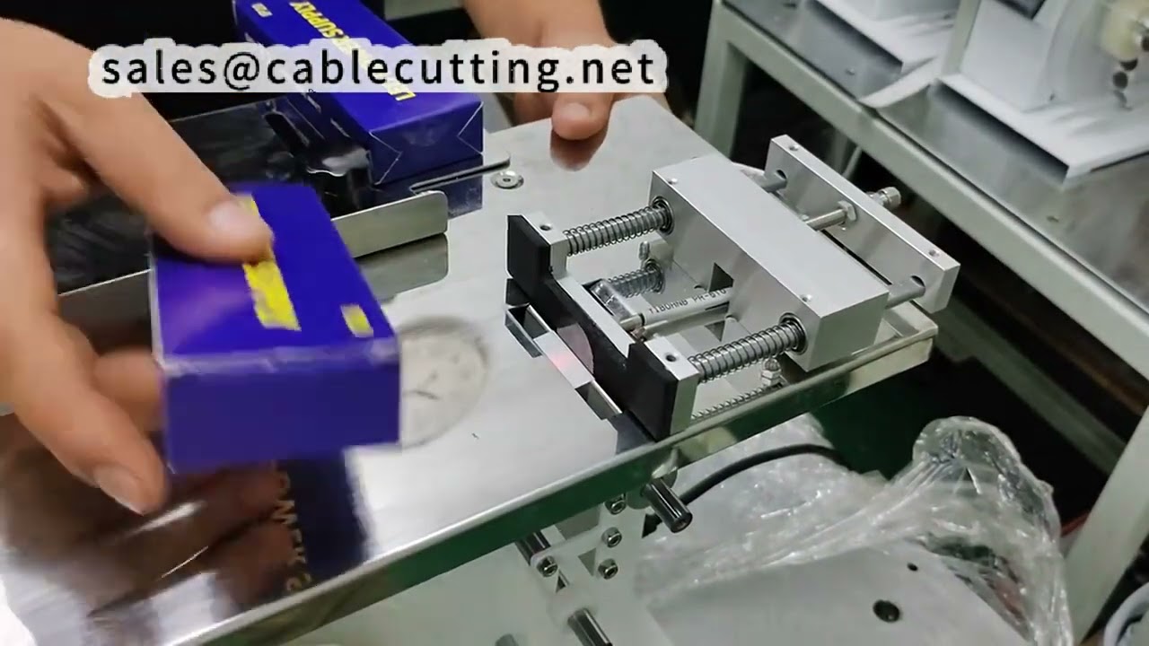 Renkli Kutu Kapatma ve Etiketleme Makinesi – Saatte 2500-3000 Kutu Kapasiteli Otomasyon Ekipmanı
