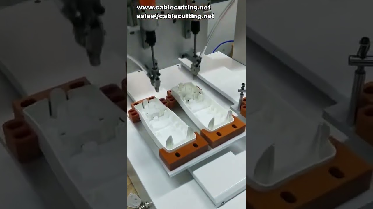 Otomatik Köpük Boru ve Sızdırmazlık Şeridi Kesme Makinesi – Klima İzolasyonu İçin