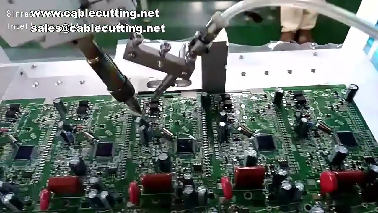 400W Yüksek Güçlü Yüksek Frekanslı Lehim Makinesi - Beş Eksenli Döner Sistem ile Hızlı Otomatik Lehimleme