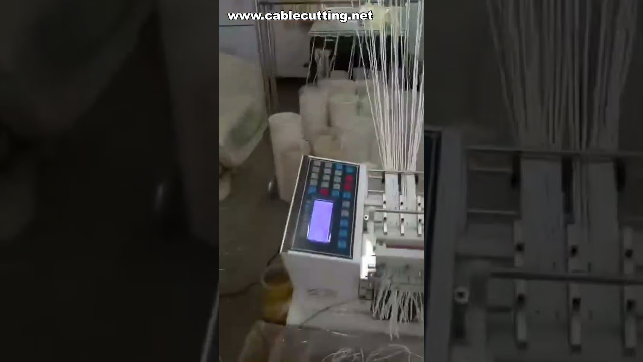 Yüz Maskesi Kesme Makinesi | Otomatik Burun Teli Soyma ve Kulak Halkası İşleme