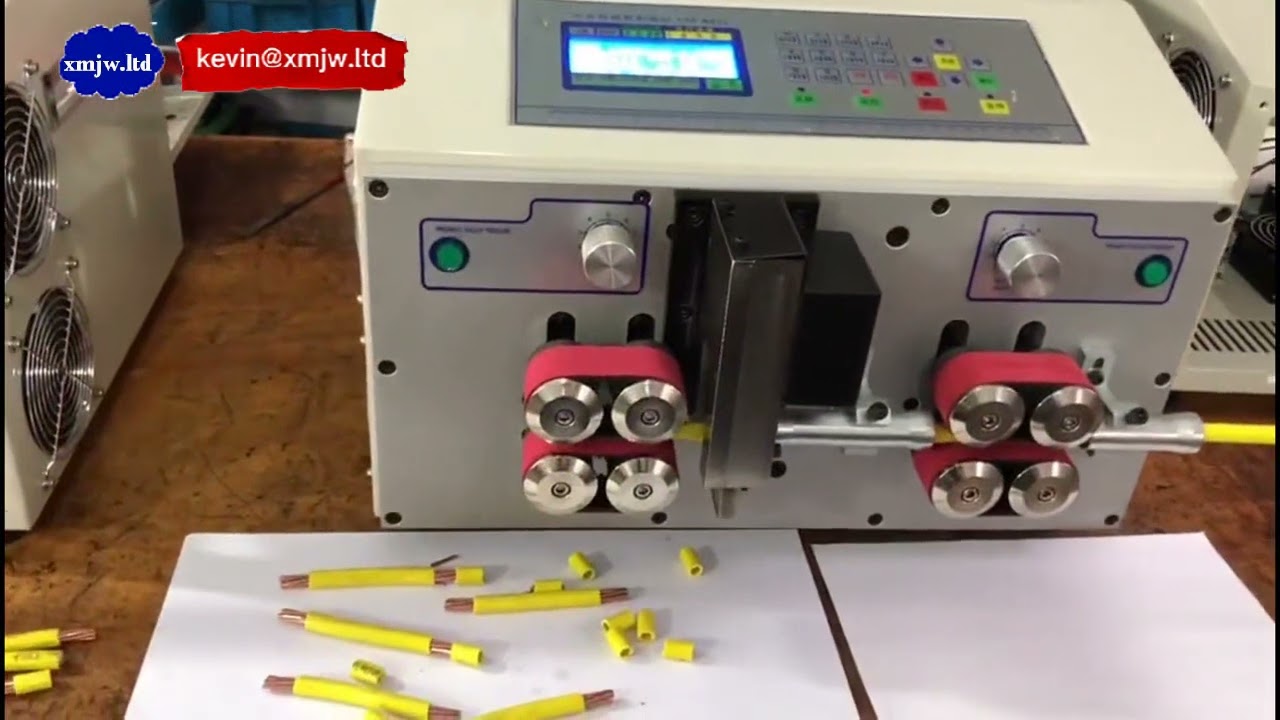 Yüksek Hassasiyetli Otomatik Bakır Büyük Kablo Kesme ve Sıyırma Makinesi