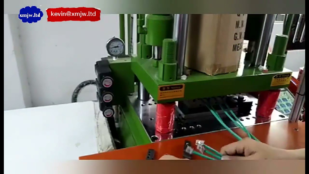 Amazon'da Çok Satan 1m USB iPhone Şarj Kablosu Üretim Makinesi | Plastik Enjeksiyon
