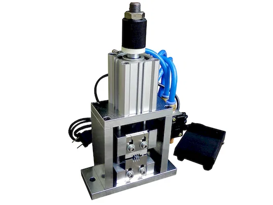 Dikey Alüminyum Folyo Kesme Makinesi WPM-901